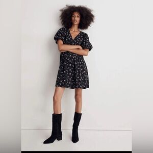 316 Madewell Black Floral Puff Sleeve Mini Dress – Size Medium